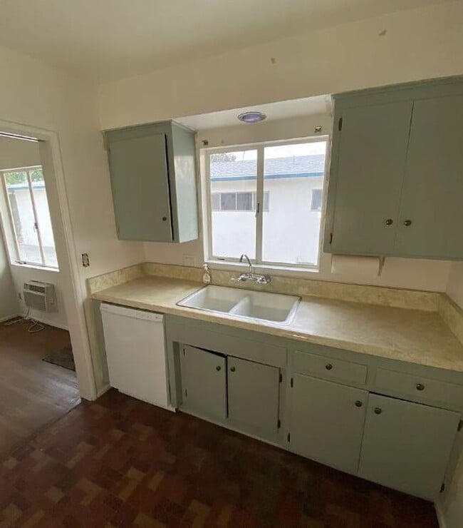 Photo - 523Bald Unit B