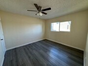 Photo - 2813 Independence Ave