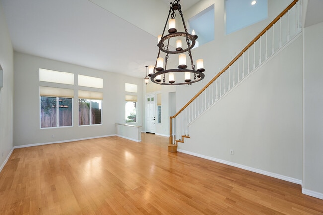 Dining Room - 1807 Alta Vista Pl