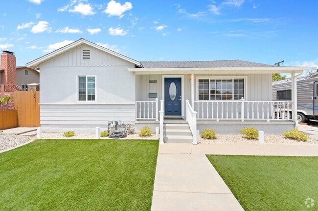 Building Photo - Charming 2-Bedroom Home in Ventura