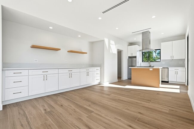 Photo - 1223 3/4 North Avenue 45