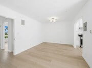 Photo - 337 Rexford Dr Unit 3