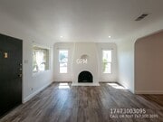 Photo - 723 W Doran St