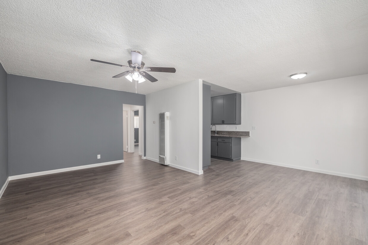 3D Tour - 6735 Brynhurst Ave Apartments