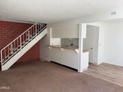 Photo - 752 W Hemlock St