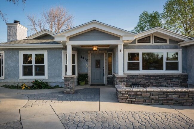 Photo - Calle Violeta Unit Main