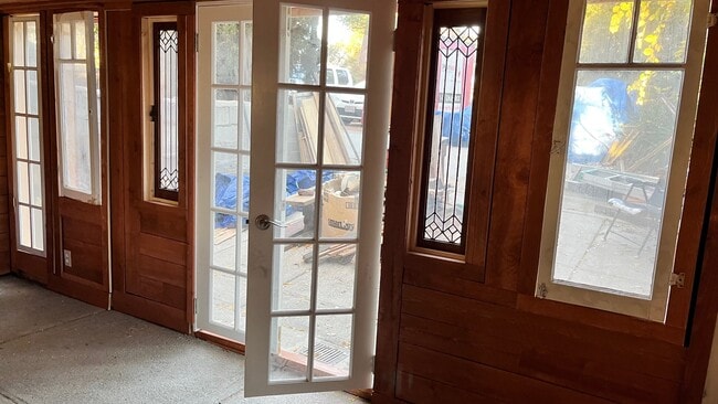 Photo - 1472 Silverwood Dr Unit Lower