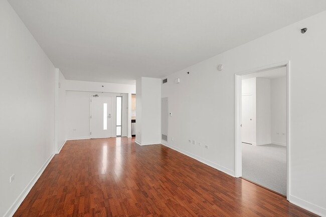 Photo - One Bedroom in Heart of Little Italy! Unit 312