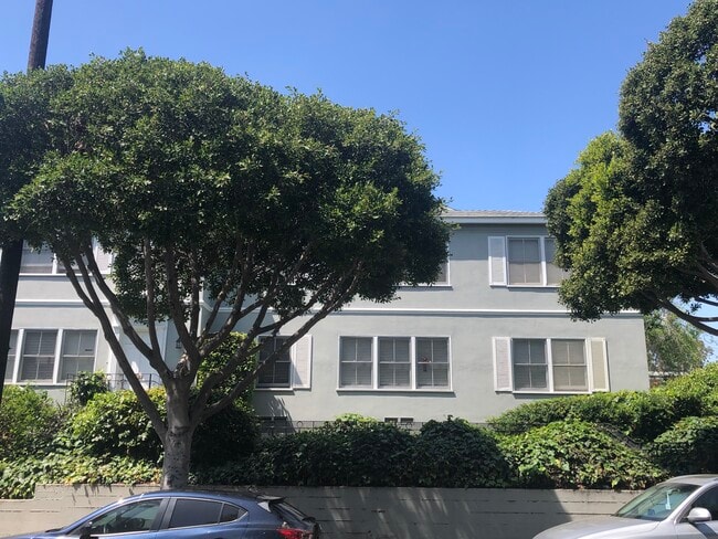 Building Photo - 1250 Franklin St Unit #B