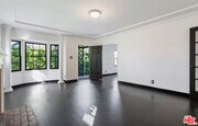 Photo - 508 N San Vicente Blvd House