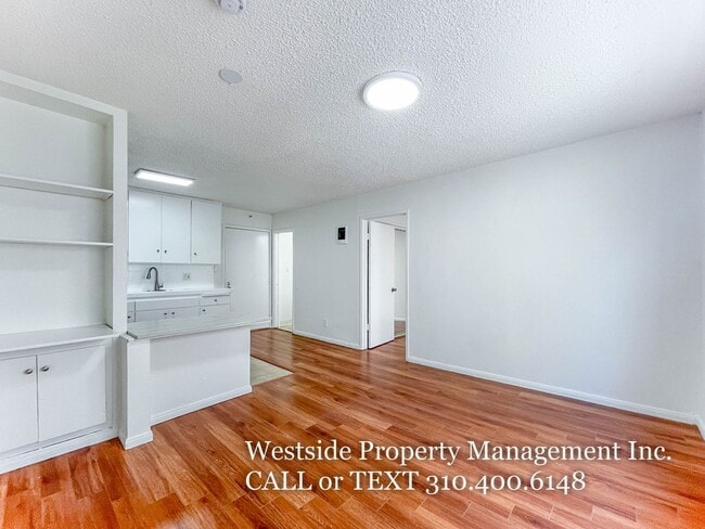 Building Photo - 39 Sunset Ave Unit 302