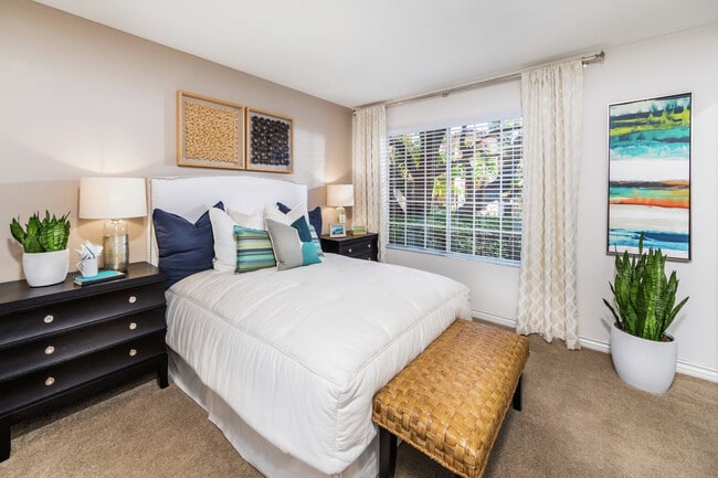 Photo - Solazzo Apartment Homes