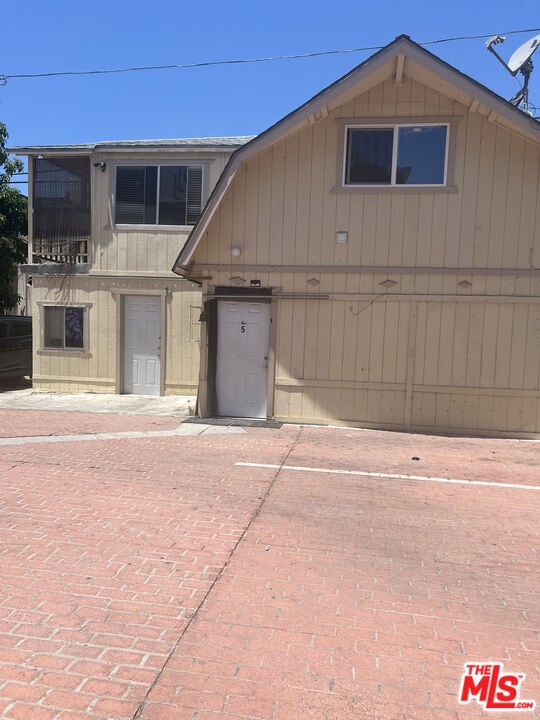 Photo - 2217 S Hobart Blvd House