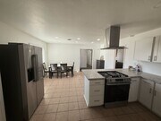 Photo - 640 Vista Del Monte