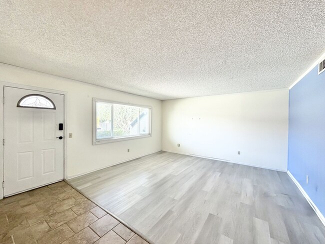Photo - AVAILABLE NOW!! First-Floor 1 Bedroom / 1 Bathroom Condo in Palm Springs!