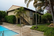 Photo - Los Robles Apartments