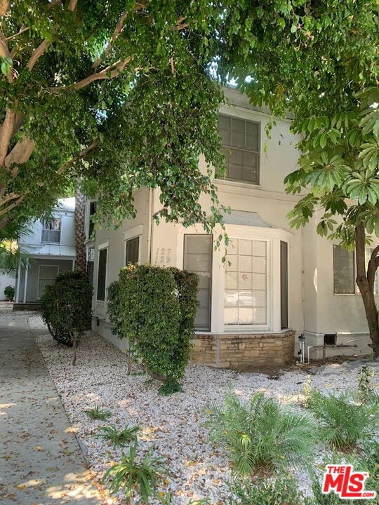 Building Photo - 127 N Doheny Dr Unit 129