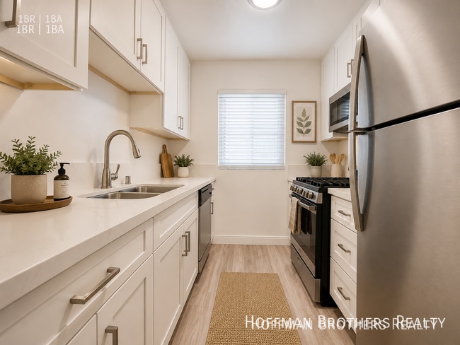 Photo - 3740 Westwood Blvd Unit 7
