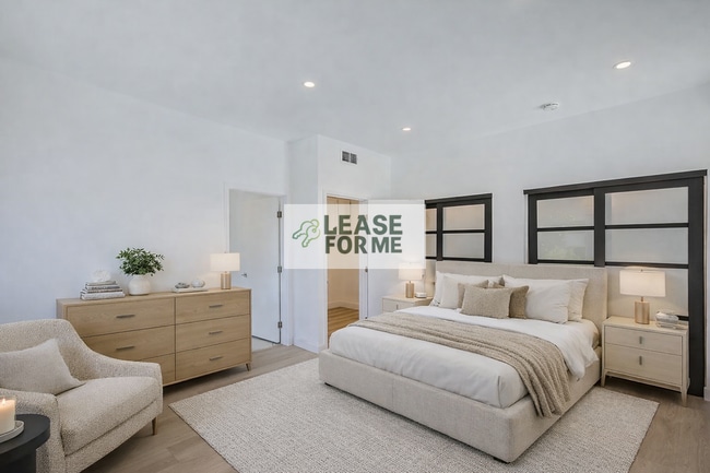 Photo - 449 Le Doux Rd Unit 310