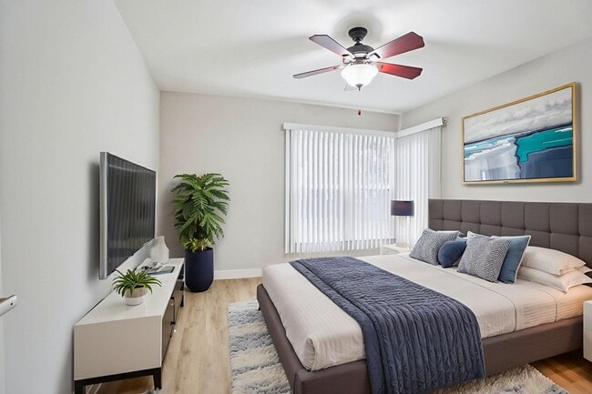 Photo - Hollypark Knolls Apartments