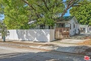 Photo - 1325 N June St House