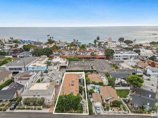 Building Photo - Catalina Apartments Unit A