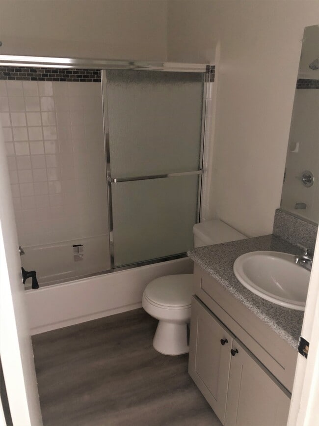 Photo - 1809 Berendo N St