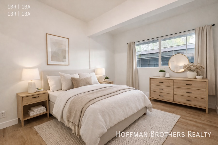 Photo - 838 Normandie Ave Unit 13