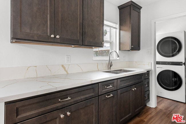 Photo - 4158 Baldwin Ave