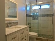 Updated bathroom - 4060 Garden Ave