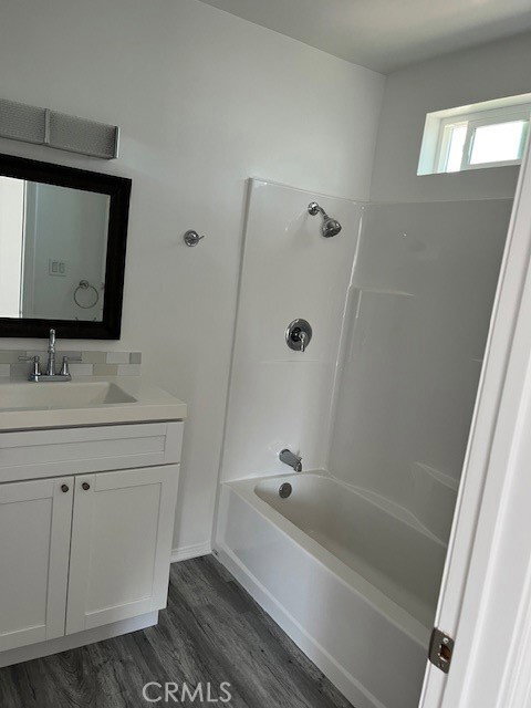 Photo - 9025 Gullo Ave