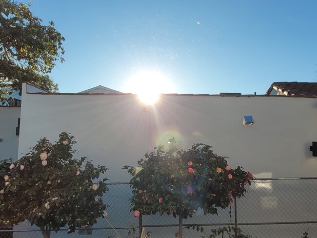 Photo - 10528 Ayres Ave