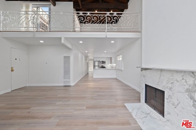 Photo - 122 Buccaneer St Unit 3