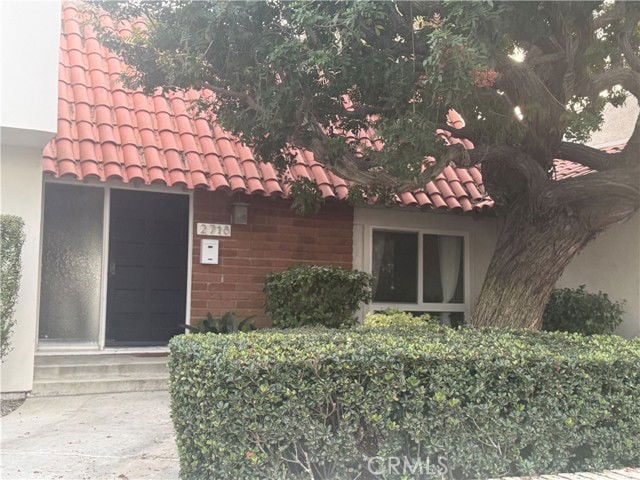 Building Photo - 2718 Vista Del Oro