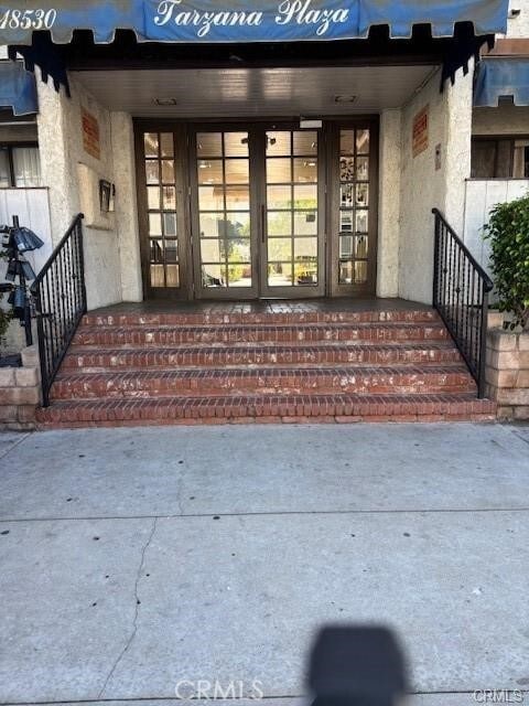 Building Photo - 18530 Hatteras St Unit 326
