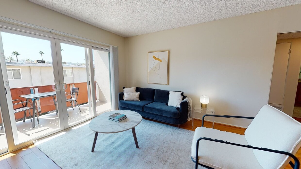 3D Tour - 4851 Hazeltine Ave Apartment Unit FL3-ID531