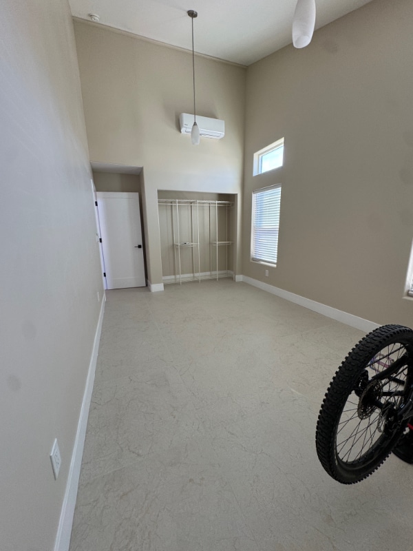 Photo - 11263 Rugh St