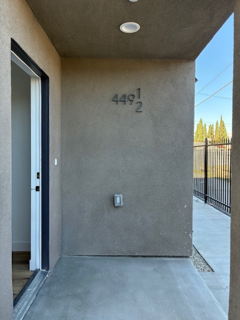 Photo - 449 W 74th St