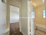 Photo - 1027 E 7th St Apartment Unit 10