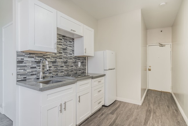 Photo - Westland @ Regina