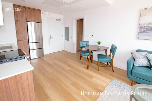 Photo - 2853 West Blvd Unit 203