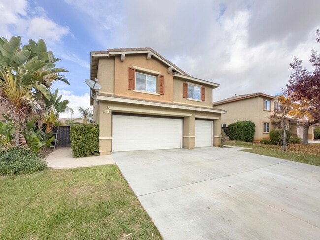 Building Photo - Large 4 bedroom + LOFT Home in Murrieta Fo...