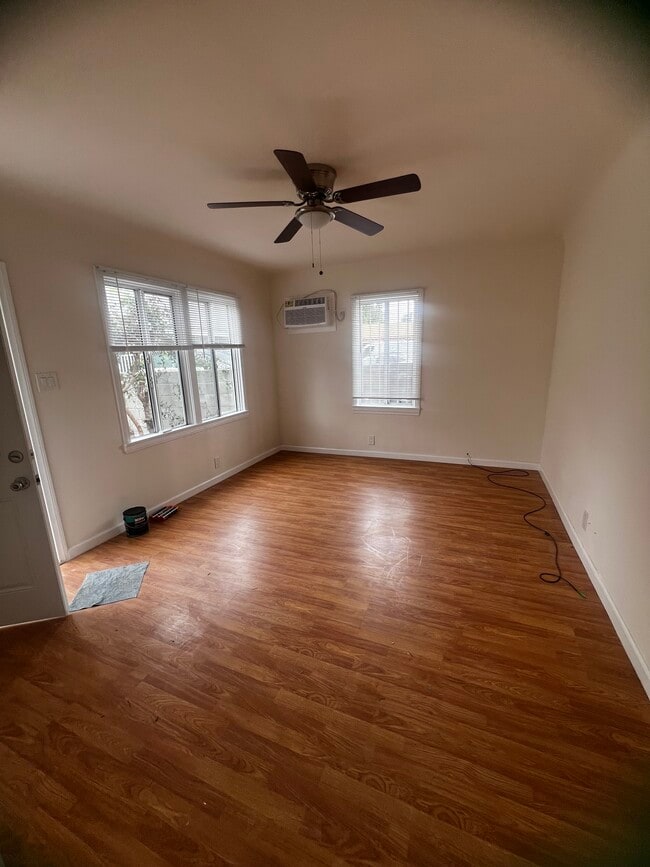 Building Photo - 12412 1/2 Gilmore Ave Unit B