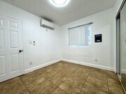 Photo - 207 E 24th St Unit 1