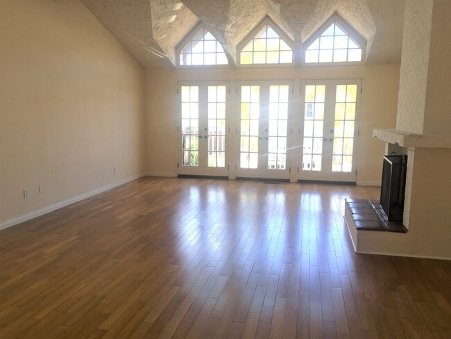 Photo - Golden Hills 3 Bdrm Home!