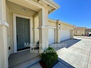 Photo - 34726 Yellow Root Ct