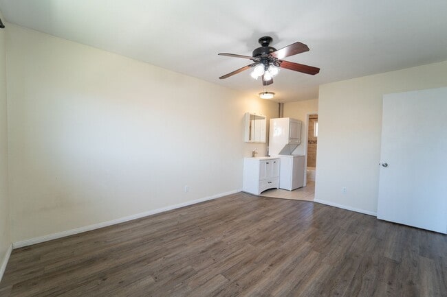 Photo - Lakeside Gem- Upstairs 1 Bed w/all amenities. A must see, Don't Wait!- Ready Now! Unit # 76
