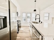 Photo - 330 N Spaulding Ave