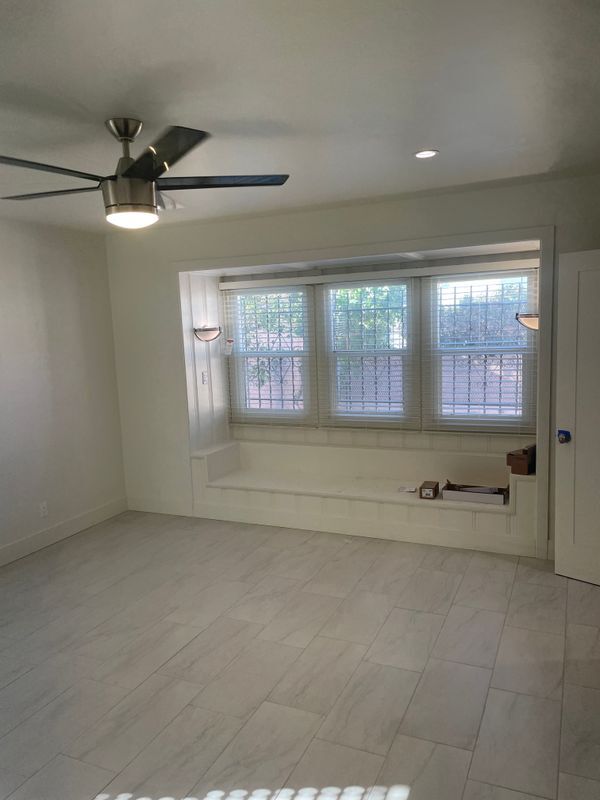 Photo - 1067 W 83rd St