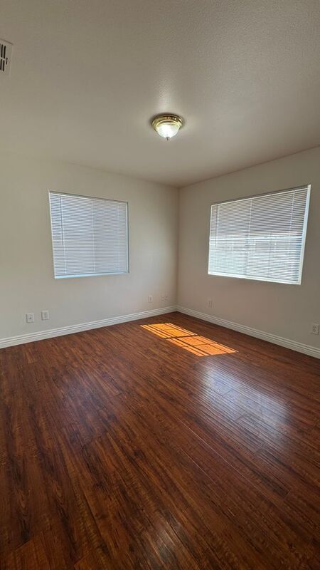 Photo - 257 E Plymouth St